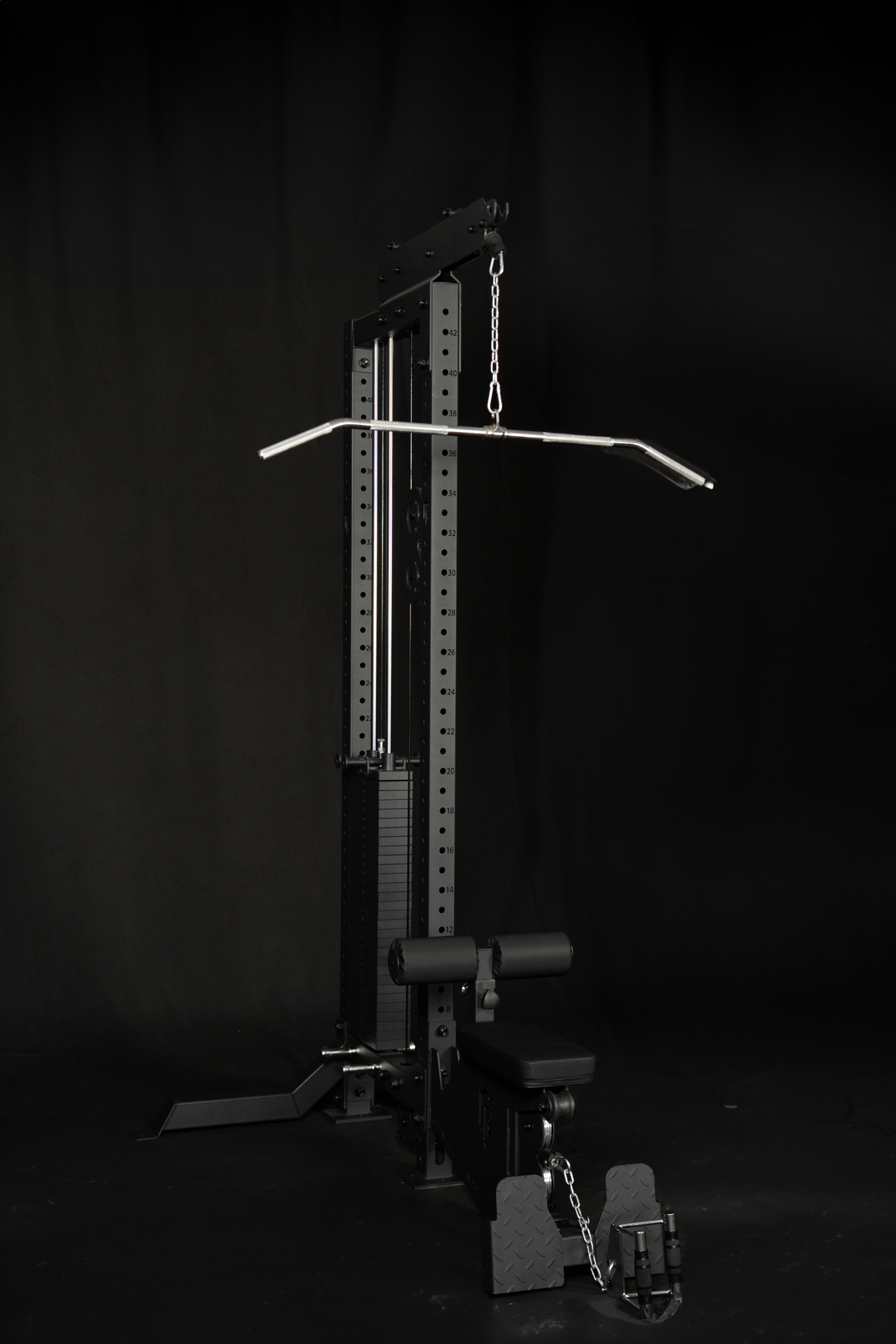 CF Lat Pulldown / Low Row Selectorized Machine